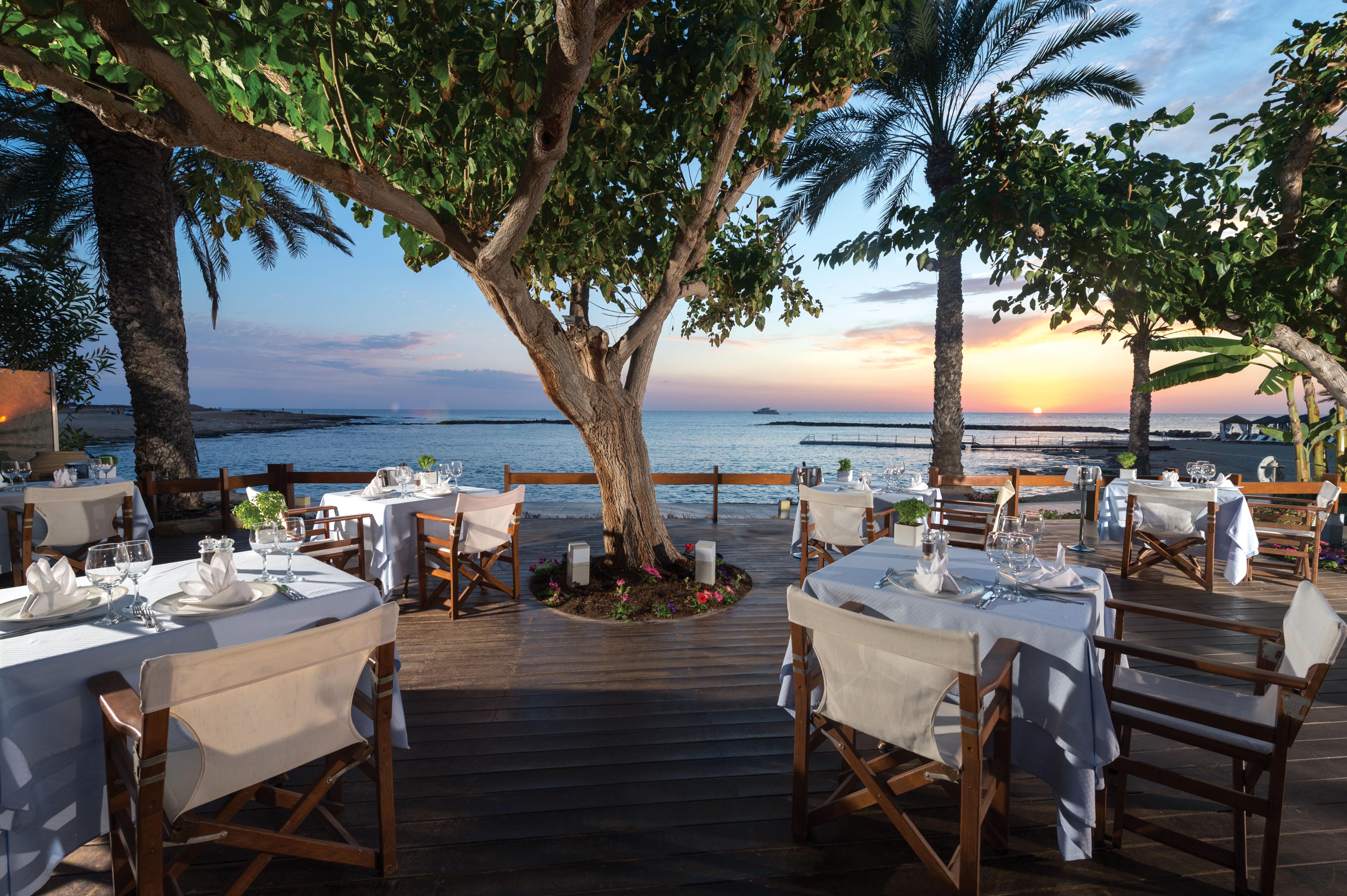 Constantinou Bros Asimina Suites Hotel (Adults Only) Paphos Restaurant foto